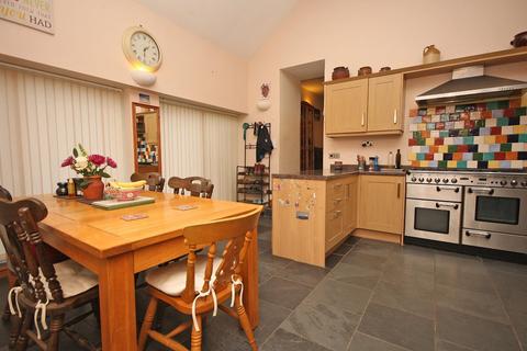 5 bedroom detached house for sale, Porthmadog, Gwynedd, LL49