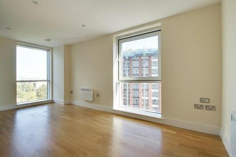 1 bedroom flat to rent, Preston Road, London, E14 9EL