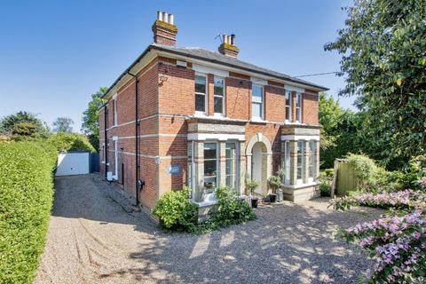 5 bedroom detached house for sale, Station Road, Staplehurst, Kent, TN12 0QQ