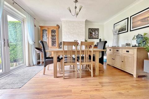 23 The Strand, Goring By Sea, Worthing, BN12 6DL