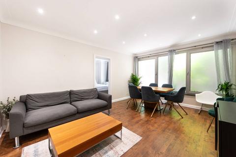 3 bedroom flat for sale, Queensborough Mew, Bayswater, London, W2