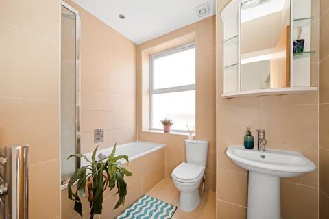 1 bedroom apartment for sale, Harold Road, London, SE19