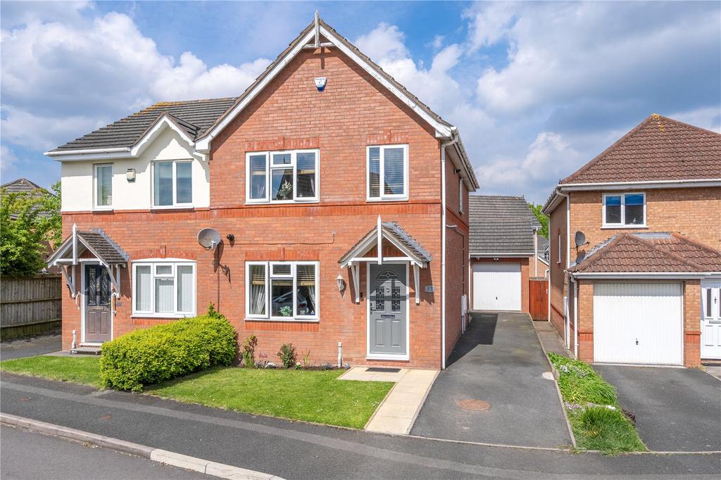 Lidgates Green, Arleston, Telford... 3 bed semi-detached house - £230,000