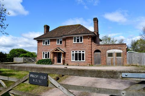 4 bedroom detached house for sale, Sway Road, Pennington, Lymington, SO41