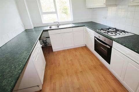 1 bedroom flat for sale, Glenwood Avenue, Baildon, Shipley