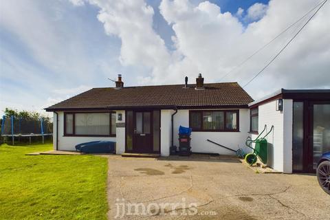 3 bedroom detached bungalow for sale, Upper Thornton, Milford Haven