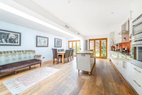 5 bedroom end of terrace house for sale, Honiton Road, London, NW6