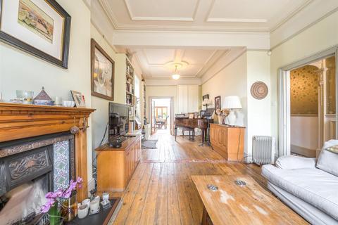 4 bedroom end of terrace house for sale, Honiton Road, London, NW6