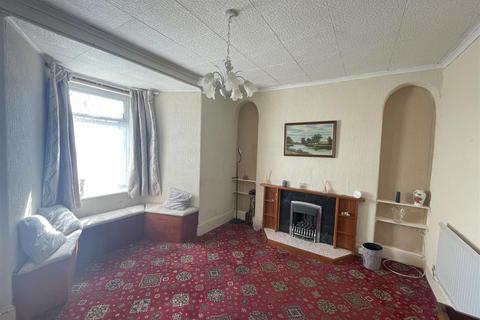 4 Brynlloi Road, Glanamman, Ammanford, SA18 1EQ
