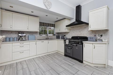 115 Station Road, Ackworth, Pontefract, WF7 7HA