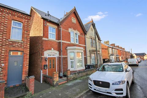 2 bedroom apartment for sale, Newton Road, Rushden NN10