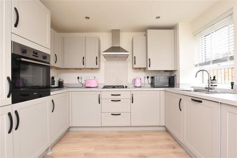 13 Carson Grove, Morley, Leeds, LS27 0GE