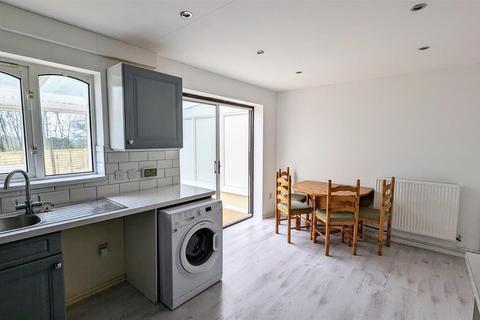 3 bedroom end of terrace house for sale, Whittington Way, Bream GL15