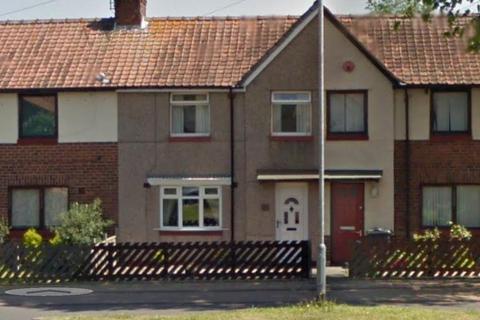 3 bedroom terraced house to rent, Marks Avenue, Carlisle CA2