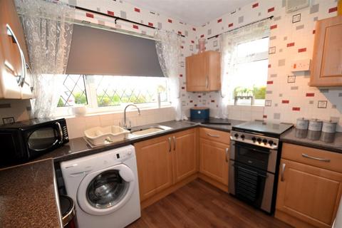 2 bedroom semi-detached bungalow for sale, Heathmoor Park Road, Illingworth, Halifax