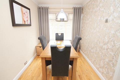 14 Moorside Croft, Bradford, BD2 3HF