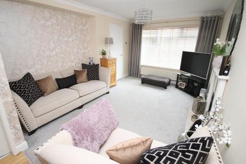 14 Moorside Croft, Bradford, BD2 3HF