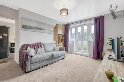 1 bedroom flat for sale, Ranwell Close, Bow