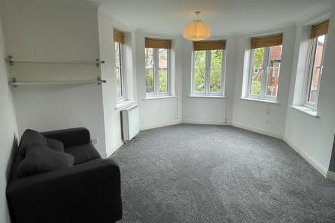 2 bedroom flat to rent, Arosa Court, Wilmslow Road, Withington