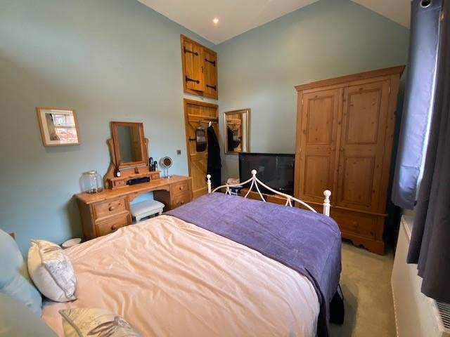 Grananry bed 3 2.jpg