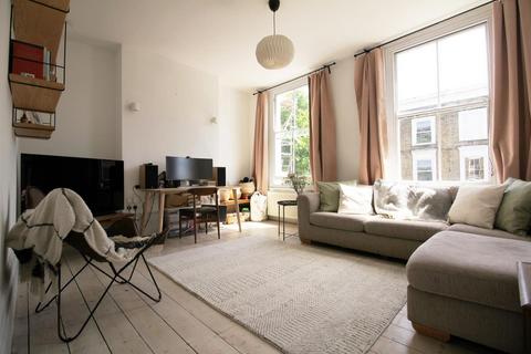 60 Dunlace Road, London, E5 0NE