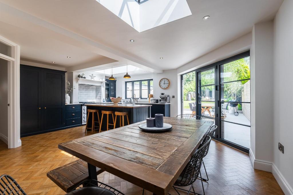 Open Plan Family Reception Kitchen