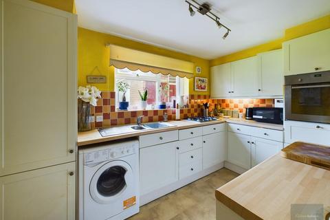 2 bedroom flat for sale, Brook Close, Exeter