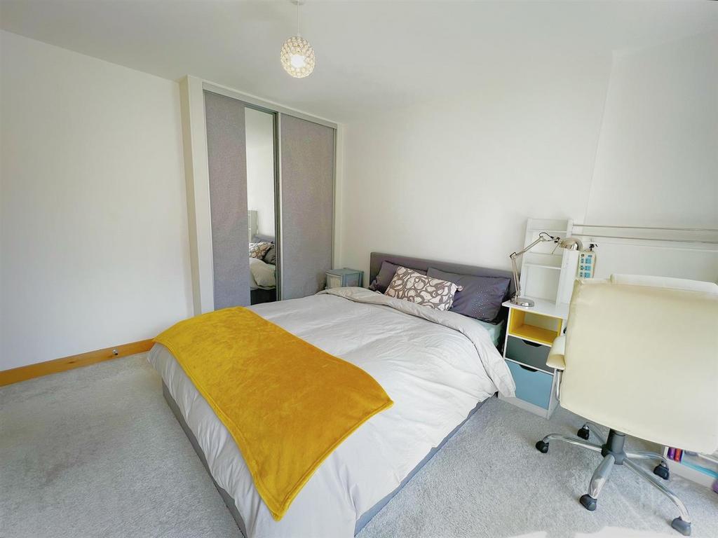Bedroom ground-2.jpeg