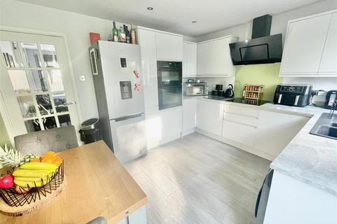 2 bedroom end of terrace house for sale, Chelmer Close, Plymouth PL7