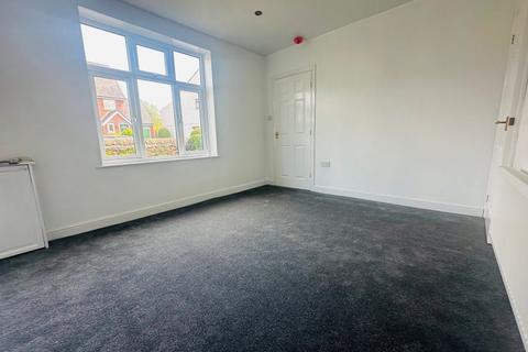 2 bedroom terraced house to rent, Black Road, Macclesfield, Cheshire
