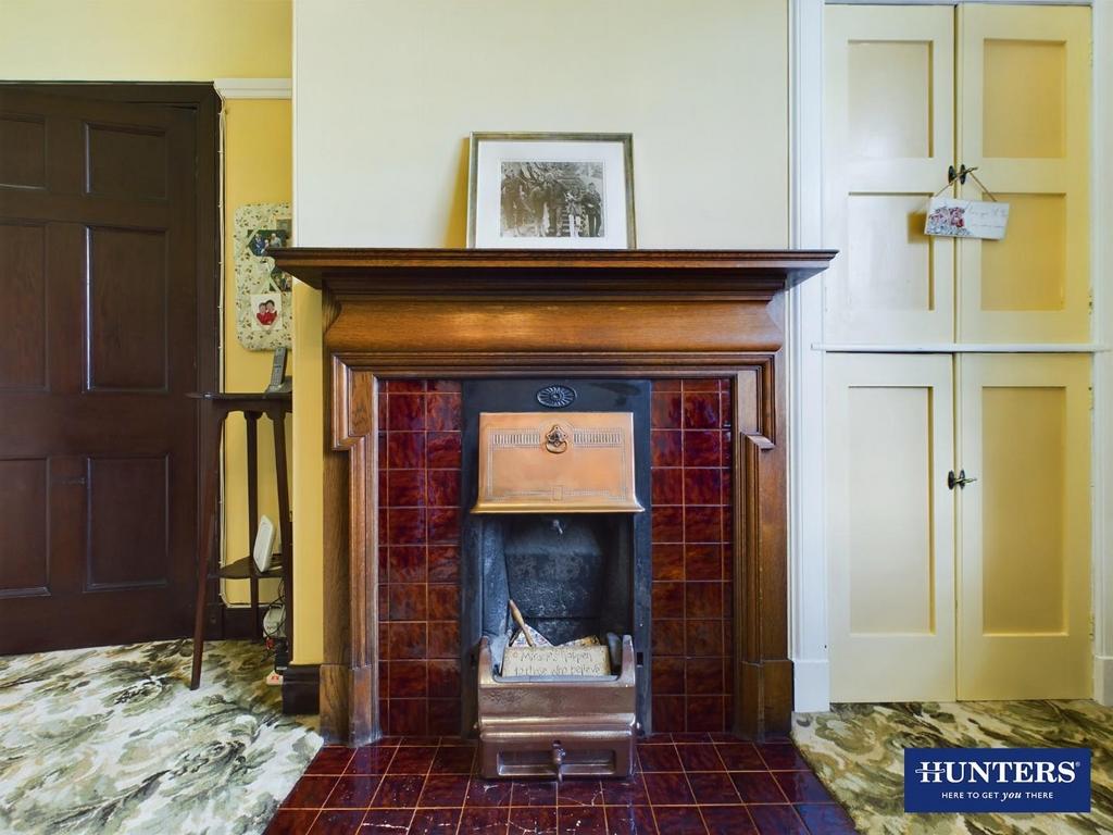 Sitting Room - Fireplace