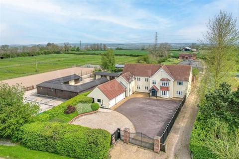 5 bedroom detached house for sale, Gaddesby Lane, Frisby On The Wreake