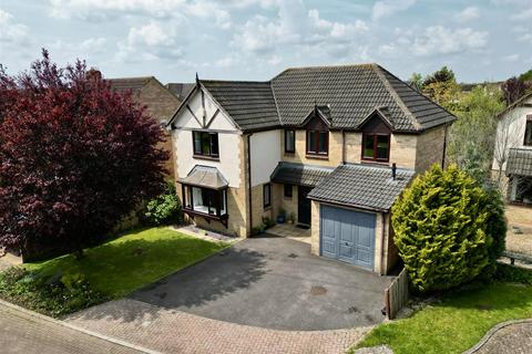 4 bedroom detached house for sale, Pensford Way, Frome