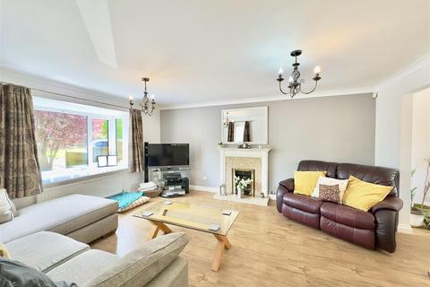 4 bedroom detached house for sale, Pensford Way, Frome