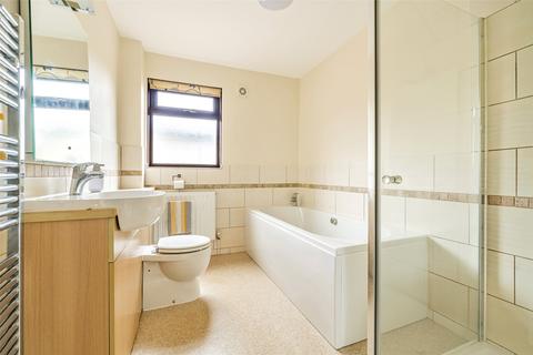 Weatherly Bodiniel Road, Bodmin, PL31 2PE