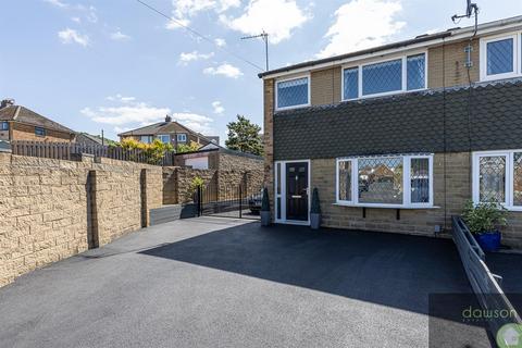 3 bedroom semi-detached house for sale, Thirlmere Avenue, Elland