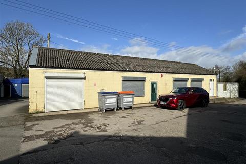 Industrial unit to rent, Bridlington Road, Hunmanby, Filey