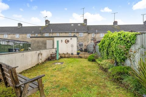 3 bedroom terraced house for sale, Derriads Green, Chippenham