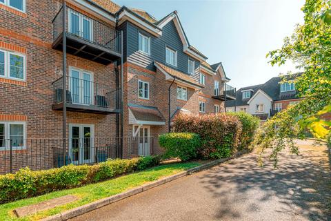 2 bedroom flat for sale, Freer Crescent, High Wycombe HP13