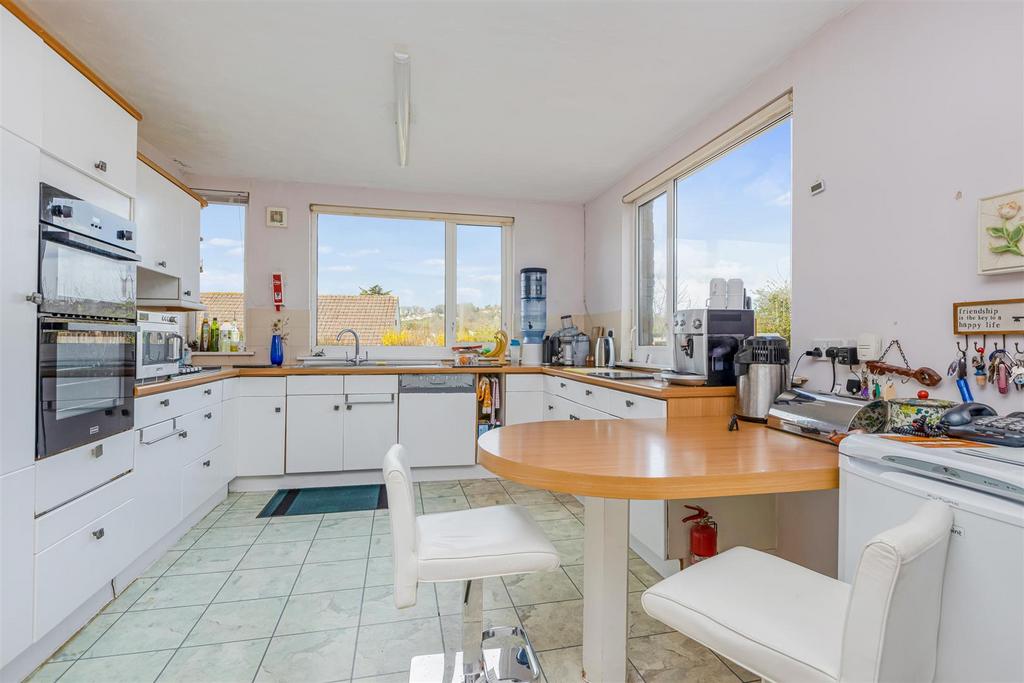 A27 - Main House Kitchen
