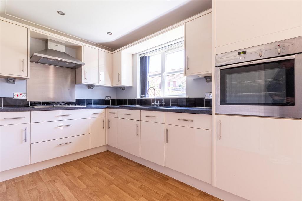 Ennerdale Lane, Scunthorpe 3 bed detached house for sale £200,000