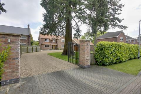 14 Copper Beech Close, Swanland, North Ferriby, HU14 3LR