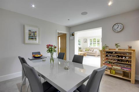 14 Copper Beech Close, Swanland, North Ferriby, HU14 3LR