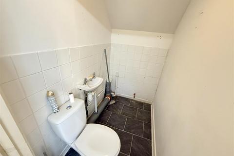 5 Llys Y Dderwen, New Quay, SA45 9SY