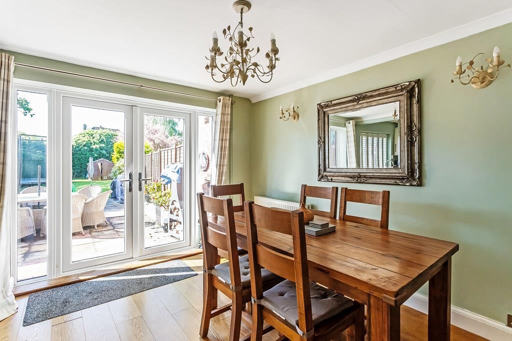 28-Clare-Crescent-6.jpg