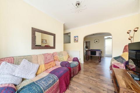 27 Chancelot Road, London, SE2 0NB