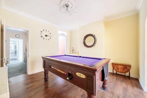 27 Chancelot Road, London, SE2 0NB