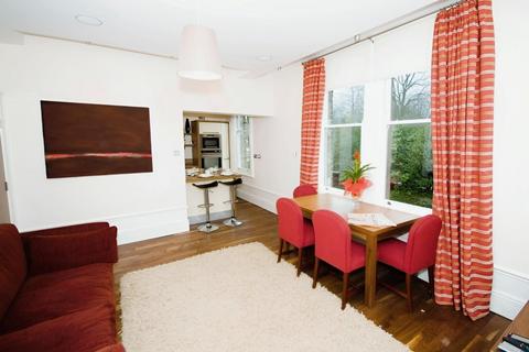 2 bedroom apartment for sale, Lyndhurst Road, Mossley Hill