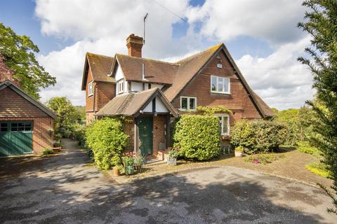 4 bedroom detached house for sale, Rogues Hill, Penshurst TN11