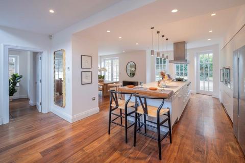 5 bedroom house to rent, Regent's Park Road, Primrose Hill, London, NW1